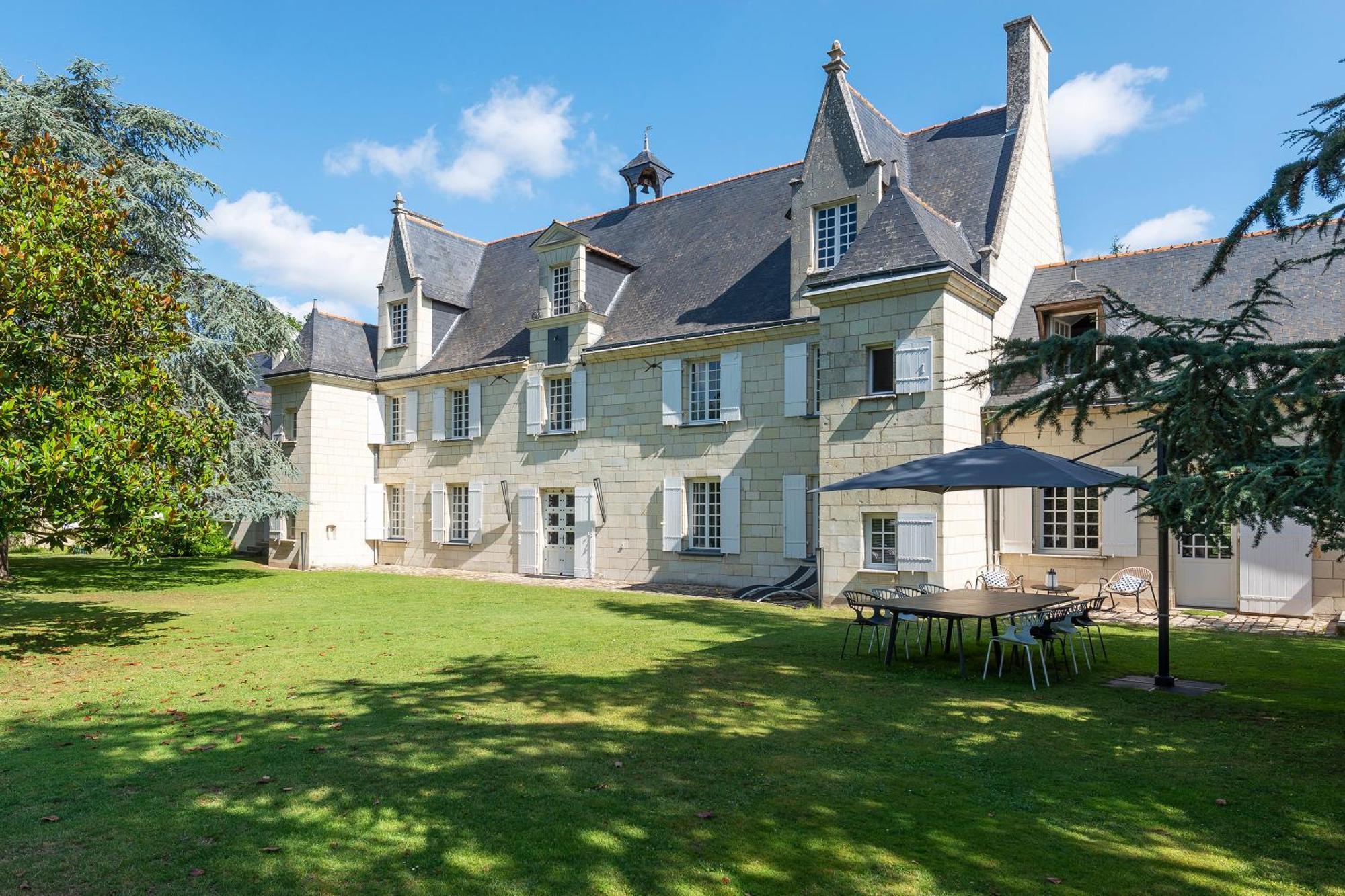 Chateau De La Ronde Vivy エクステリア 写真